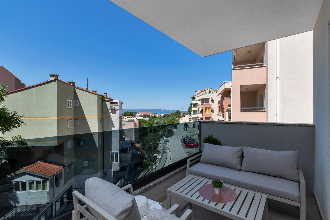 Central Makarska - Apartments Santric Buitenkant foto